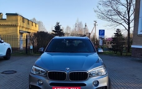 BMW X5, 2018 год, 3 650 000 рублей, 2 фотография