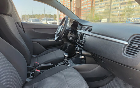 KIA Rio IV, 2019 год, 1 399 000 рублей, 13 фотография