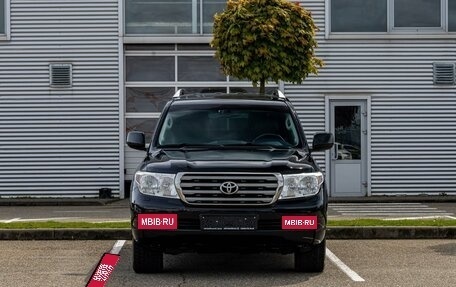 Toyota Land Cruiser 200, 2011 год, 2 895 000 рублей, 2 фотография