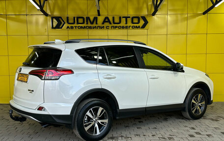 Toyota RAV4, 2017 год, 2 259 000 рублей, 7 фотография