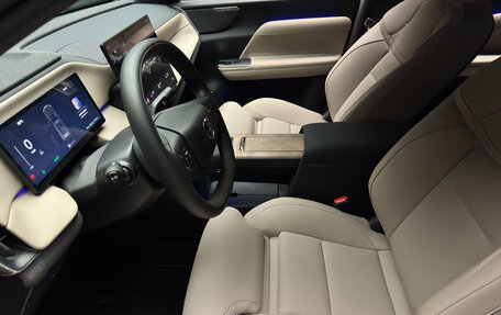 Volvo XC70, 2025 год, 6 450 000 рублей, 13 фотография