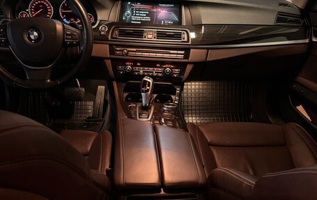 BMW 5 серия, 2014 год, 2 650 000 рублей, 12 фотография