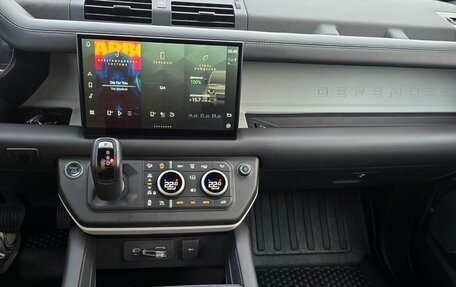 Land Rover Defender II, 2022 год, 11 695 946 рублей, 5 фотография