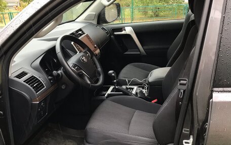 Toyota Land Cruiser Prado 150 рестайлинг 2, 2021 год, 8 200 000 рублей, 3 фотография