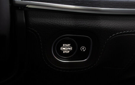 Mercedes-Benz GLS, 2019 год, 6 998 000 рублей, 22 фотография