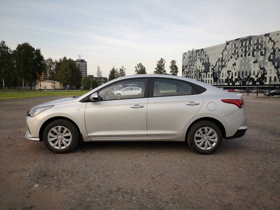 Hyundai Solaris II рестайлинг, 2022 год, 590 000 рублей, 2 фотография