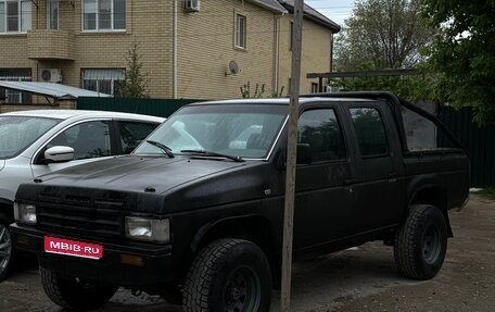 Nissan Terrano II рестайлинг, 1989 год, 430 000 рублей, 1 фотография