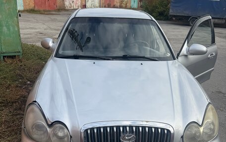 Hyundai Sonata IV рестайлинг, 2002 год, 330 000 рублей, 1 фотография
