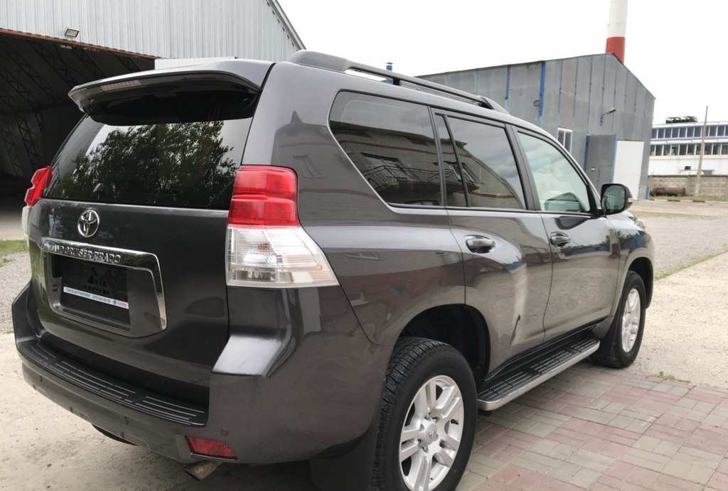 Toyota Land Cruiser Prado 150, 2012 год, 900 000 рублей, 7 фотография