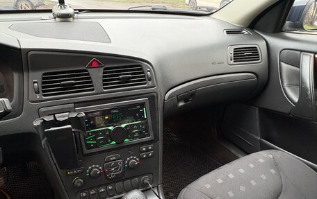 Volvo S60 III, 2004 год, 530 000 рублей, 10 фотография