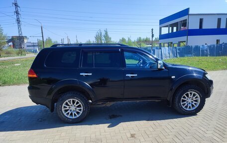 Mitsubishi Pajero Sport II рестайлинг, 2011 год, 1 650 000 рублей, 4 фотография