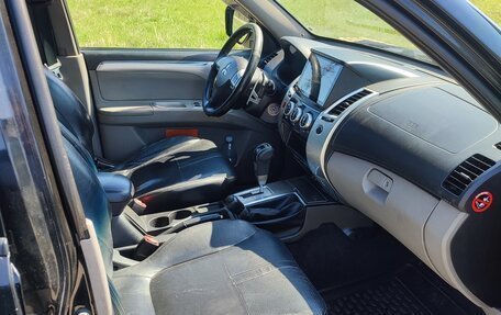 Mitsubishi Pajero Sport II рестайлинг, 2011 год, 1 650 000 рублей, 6 фотография