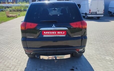 Mitsubishi Pajero Sport II рестайлинг, 2011 год, 1 650 000 рублей, 3 фотография