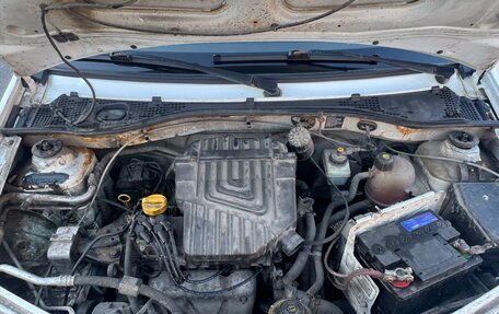 Renault Logan I, 2013 год, 250 000 рублей, 10 фотография