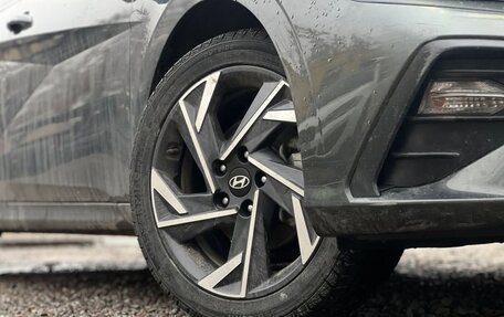 Hyundai Elantra, 2022 год, 1 640 000 рублей, 5 фотография