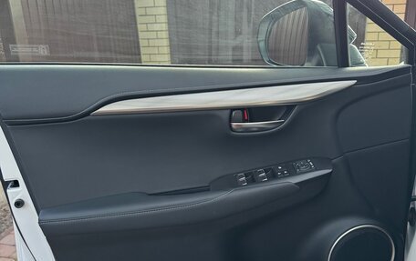 Lexus NX I, 2020 год, 4 380 000 рублей, 17 фотография
