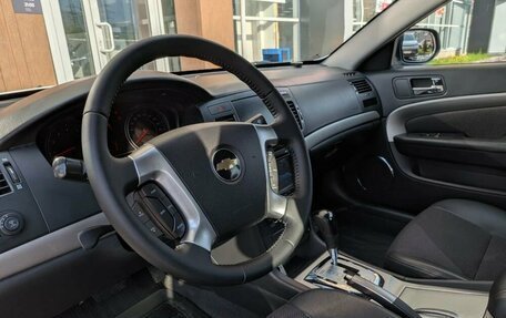 Chevrolet Epica, 2011 год, 680 000 рублей, 8 фотография