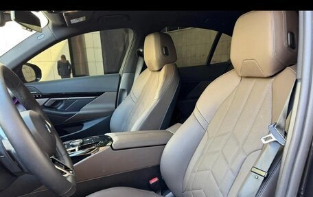 BMW 5 серия, 2026 год, 6 280 000 рублей, 12 фотография
