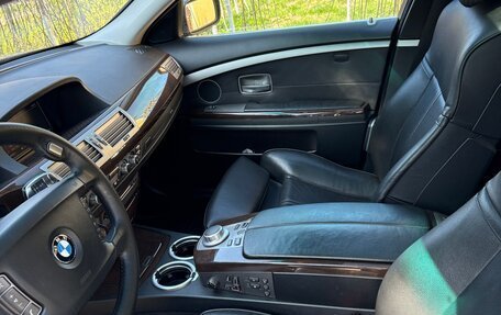 BMW 7 серия, 2006 год, 1 800 000 рублей, 16 фотография