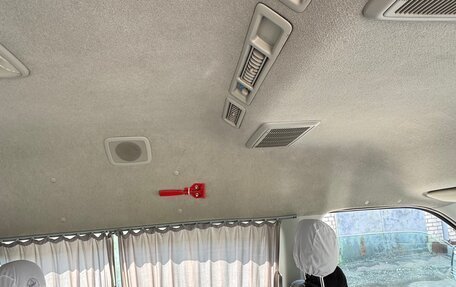 Toyota HiAce H200, 2010 год, 2 250 000 рублей, 8 фотография