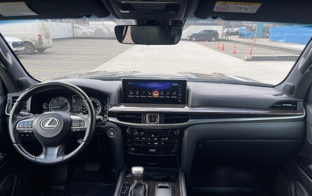 Lexus LX III, 2018 год, 8 600 000 рублей, 9 фотография