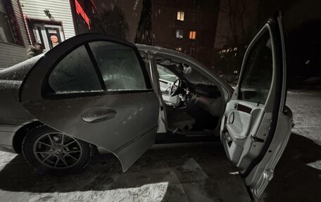 Mercedes-Benz C-Класс, 2003 год, 550 000 рублей, 11 фотография