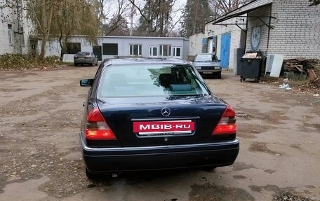Mercedes-Benz C-Класс, 1994 год, 350 000 рублей, 5 фотография