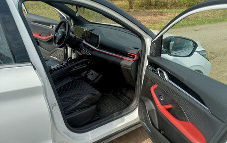 Geely Coolray I, 2024 год, 2 400 000 рублей, 11 фотография