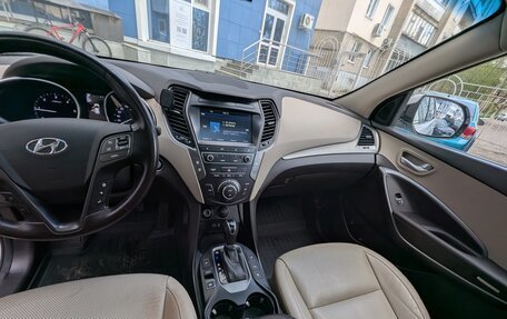 Hyundai Santa Fe III рестайлинг, 2017 год, 2 390 000 рублей, 15 фотография