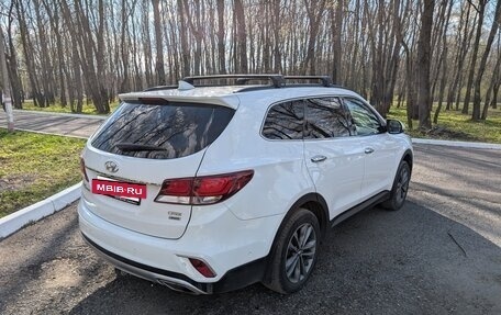Hyundai Santa Fe III рестайлинг, 2017 год, 2 390 000 рублей, 6 фотография