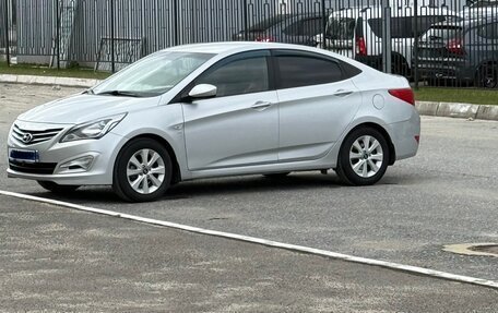 Hyundai Solaris II рестайлинг, 2016 год, 1 000 000 рублей, 4 фотография