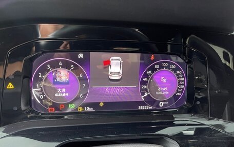 Volkswagen Golf VIII, 2021 год, 2 040 000 рублей, 12 фотография