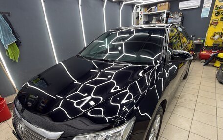 Toyota Camry, 2014 год, 1 350 000 рублей, 3 фотография