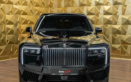 Rolls-Royce Cullinan, 2025 год, 67 000 000 рублей, 3 фотография