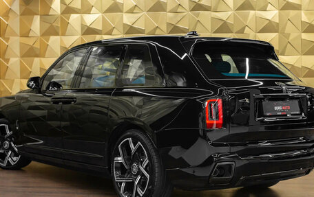Rolls-Royce Cullinan, 2026 год, 75 000 000 рублей, 2 фотография
