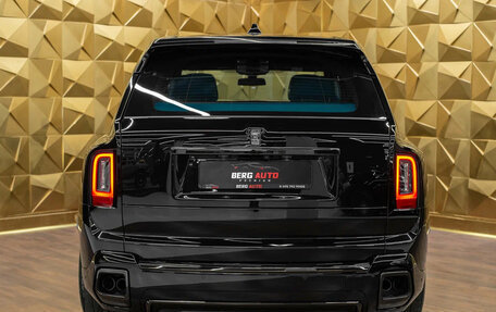 Rolls-Royce Cullinan, 2026 год, 75 000 000 рублей, 4 фотография