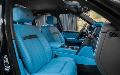 Rolls-Royce Cullinan, 2026 год, 75 000 000 рублей, 10 фотография