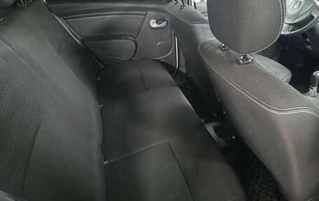 Renault Sandero I, 2014 год, 749 000 рублей, 19 фотография