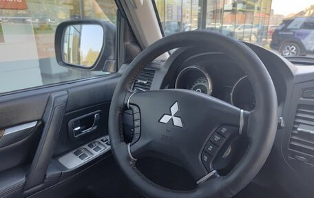Mitsubishi Pajero IV, 2008 год, 1 355 000 рублей, 23 фотография