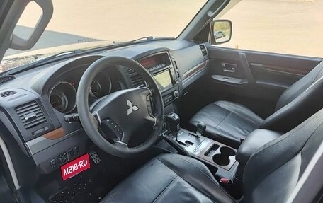 Mitsubishi Pajero IV, 2008 год, 1 355 000 рублей, 20 фотография