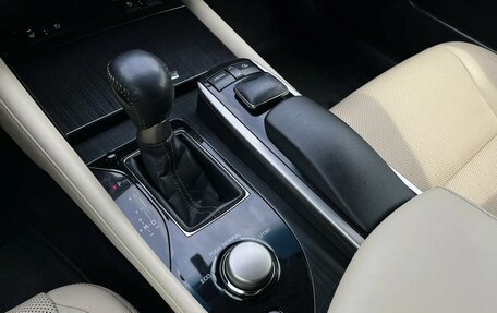 Lexus GS IV рестайлинг, 2013 год, 2 499 000 рублей, 23 фотография