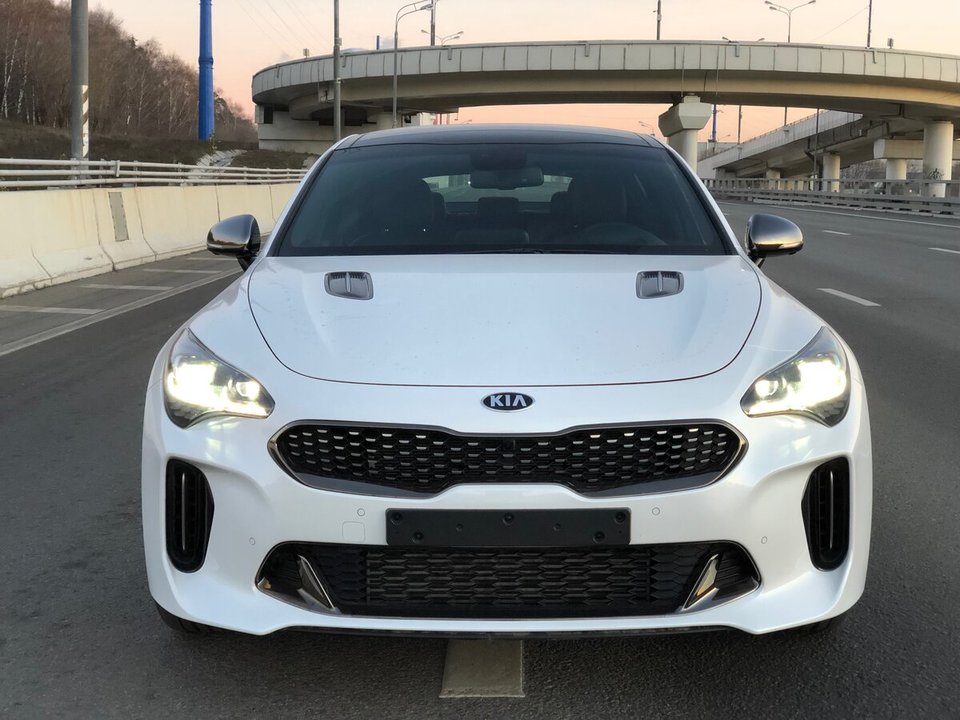KIA Stinger I, 2018 год, 600 000 рублей, 9 фотография