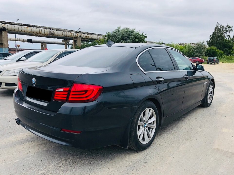 BMW 5 серия F10, F11, F07, 2012 год, 500 000 рублей, 2 фотография