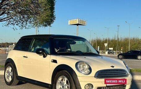 MINI Hatch, 2010 год, 702 000 рублей, 2 фотография