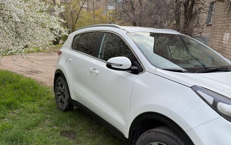 KIA Sportage IV рестайлинг, 2019 год, 2 440 000 рублей, 3 фотография
