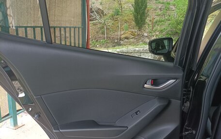 Mazda Axela, 2015 год, 1 365 000 рублей, 18 фотография