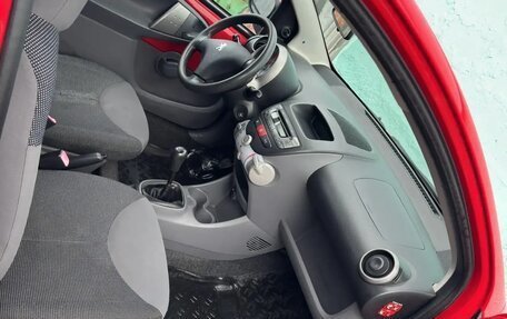 Peugeot 107 I рестайлинг, 2008 год, 320 000 рублей, 3 фотография