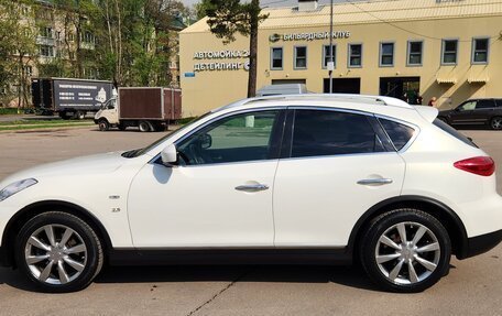 Infiniti QX50 I рестайлинг, 2014 год, 1 850 000 рублей, 12 фотография