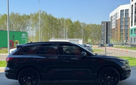 Volkswagen Touareg III, 2019 год, 4 750 000 рублей, 4 фотография