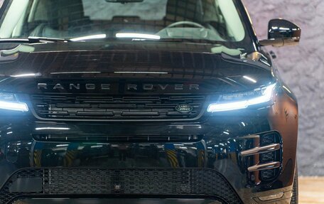 Land Rover Range Rover Evoque II, 2024 год, 8 690 000 рублей, 3 фотография